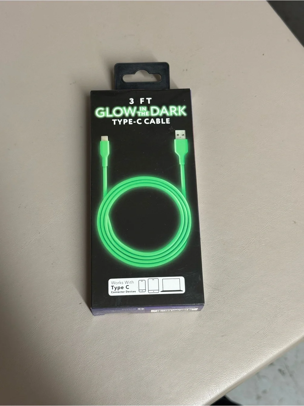 Glow-in-the-Dark 3ft USB Type-C Charging Cable - Green